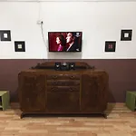 Break N Bed بيت شباب *