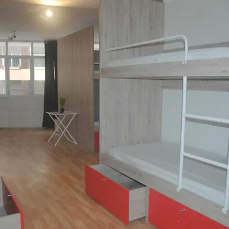 Hostal Break N Bed Barcelona