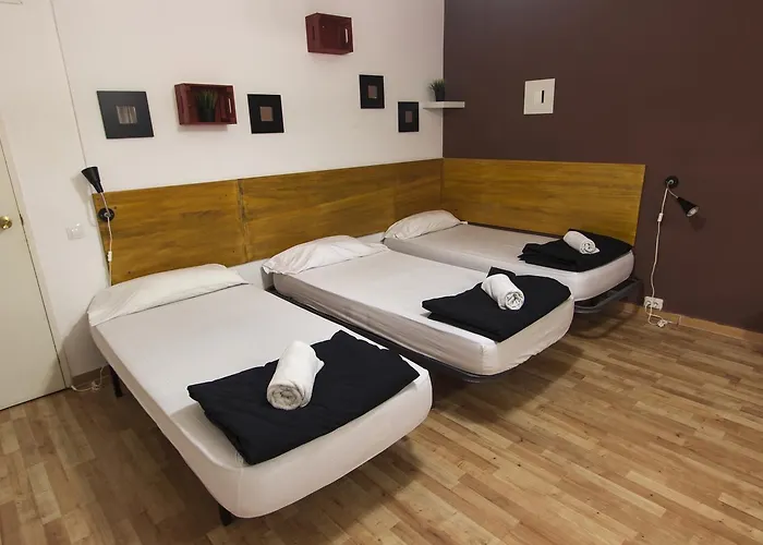 Hostel Break N Bed