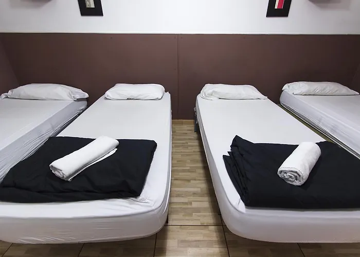 Break N Bed * Barcelone
